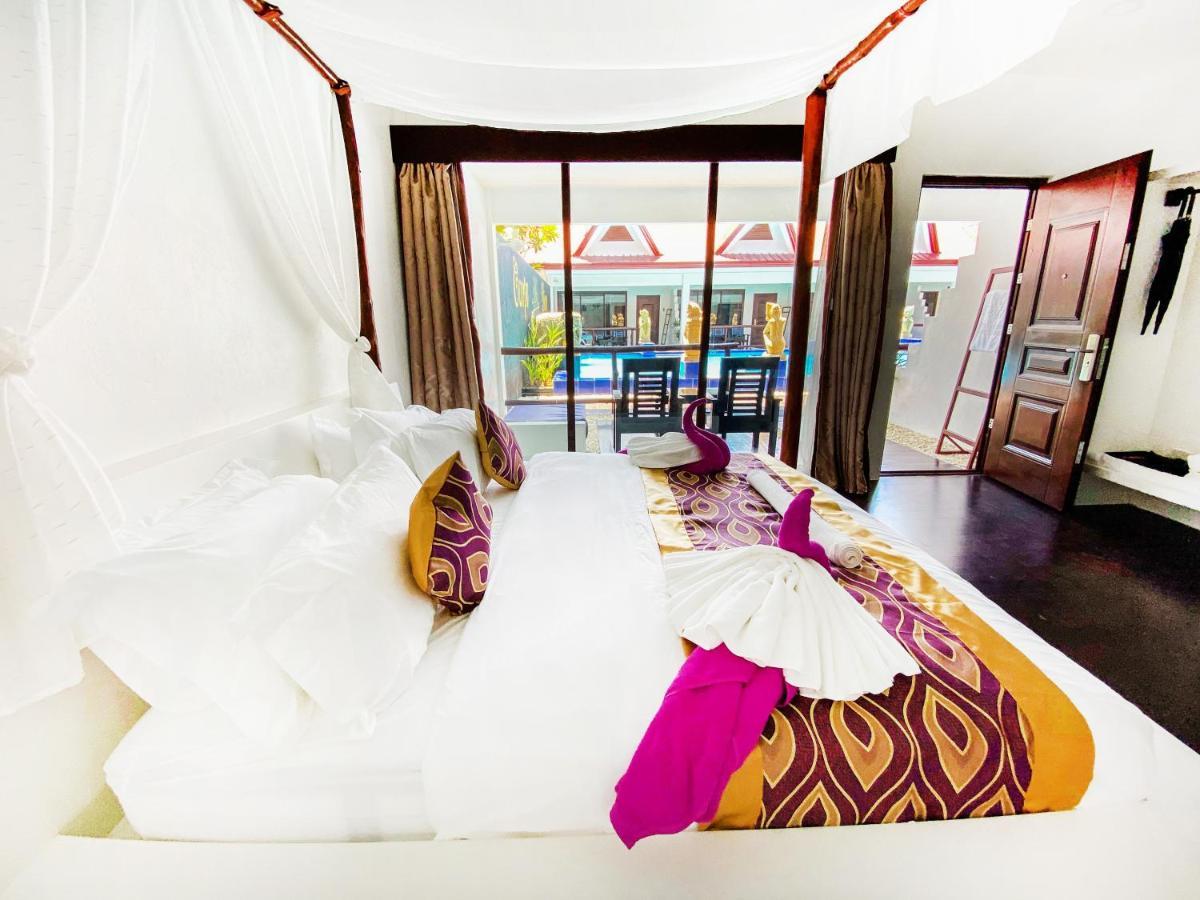 Hotel Carpe Diem & Puerto Princesa